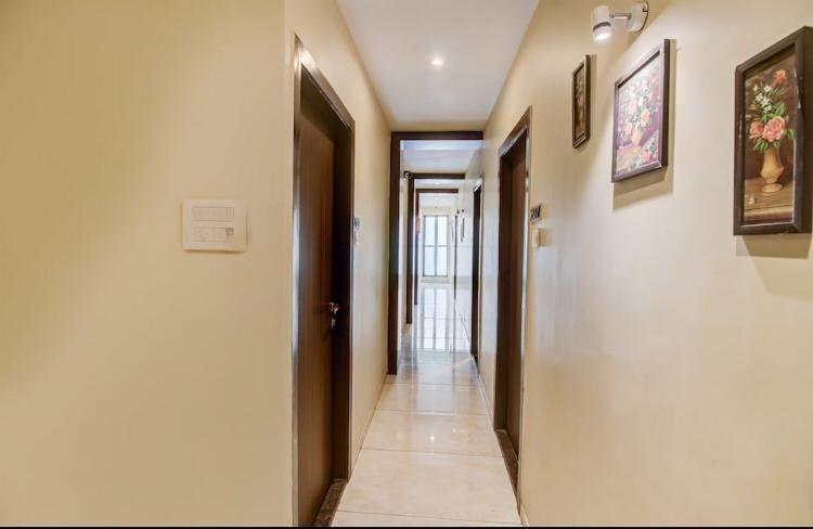Hotel Emerald Near T2 International Airport Βομβάη Εξωτερικό φωτογραφία